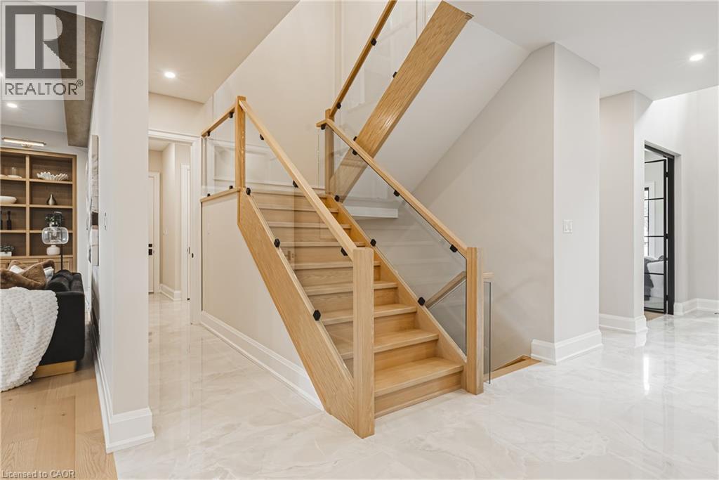 362 Harmony Hall Drive, Ancaster, ON - Indoor Photo Showing Other Room