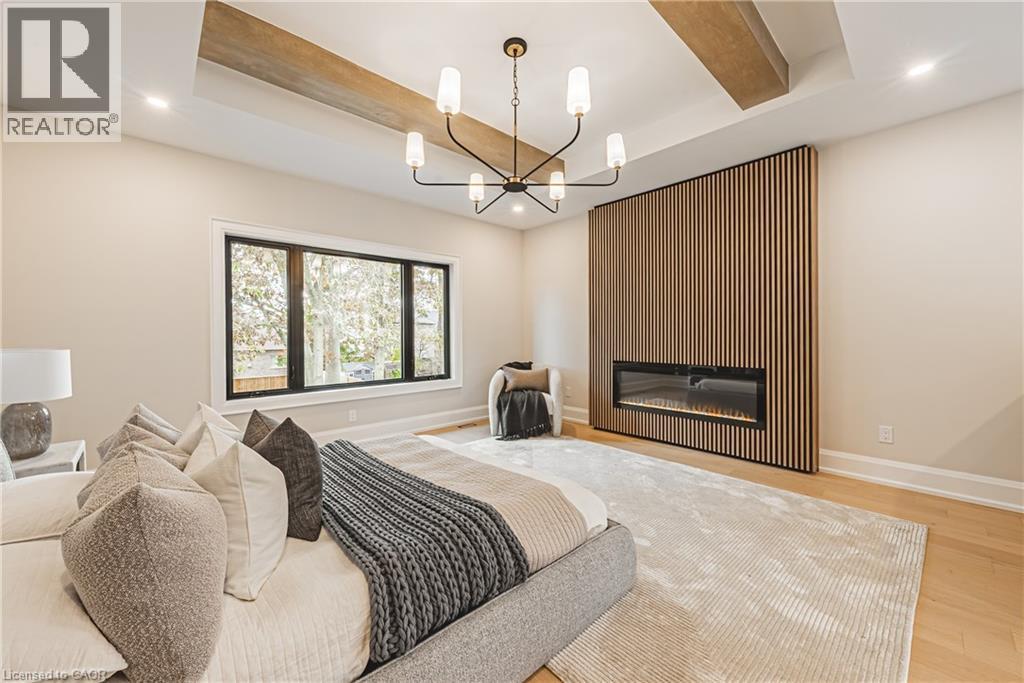 362 Harmony Hall Drive, Ancaster, ON - Indoor With Fireplace