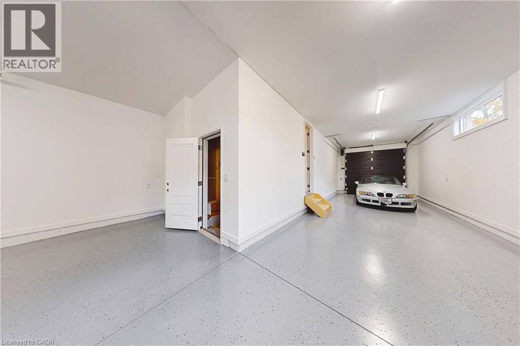 362 Harmony Hall Drive, Ancaster, ON - Indoor Photo Showing Other Room