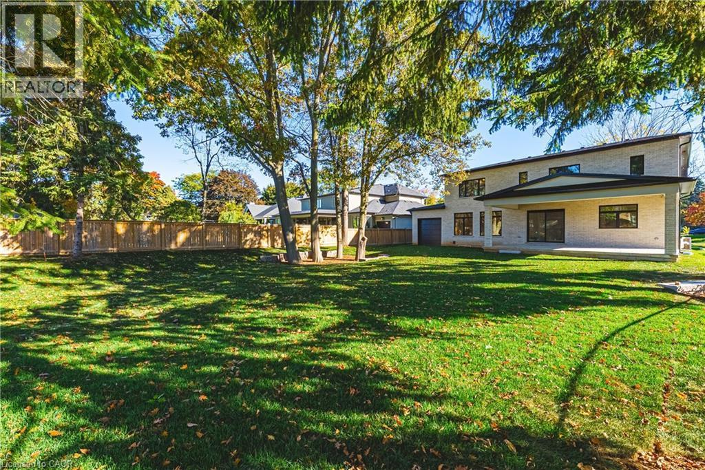 362 Harmony Hall Drive, Ancaster, ON - Outdoor