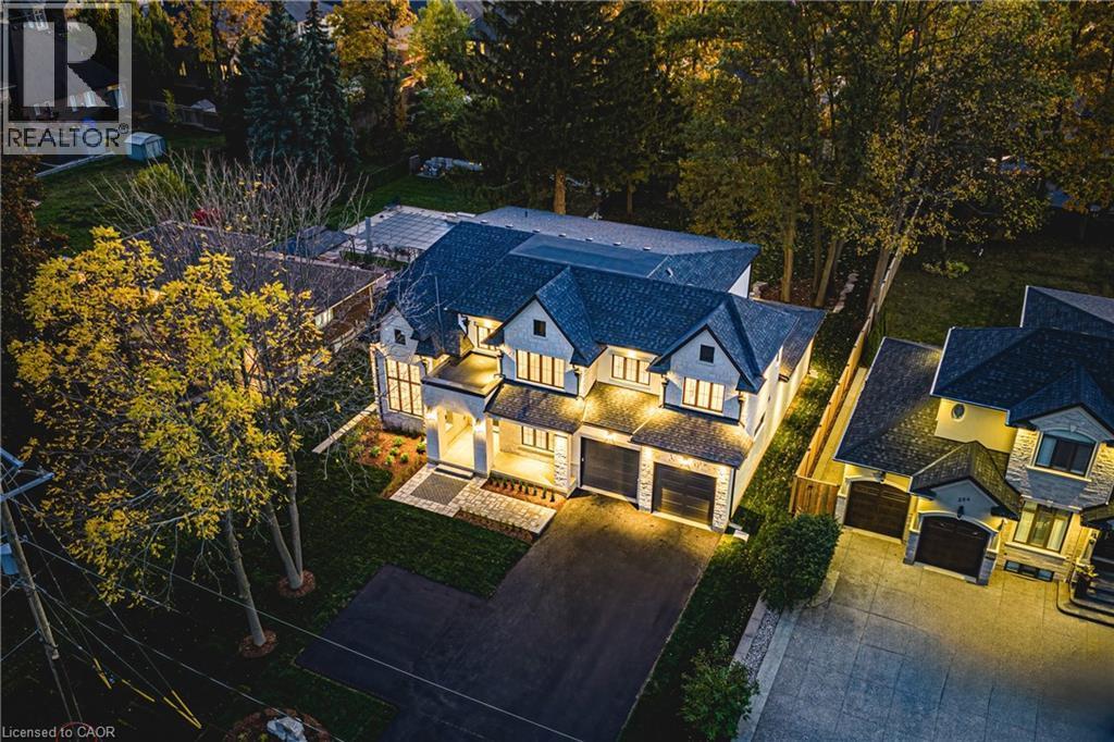 362 Harmony Hall Drive, Ancaster, ON - Outdoor