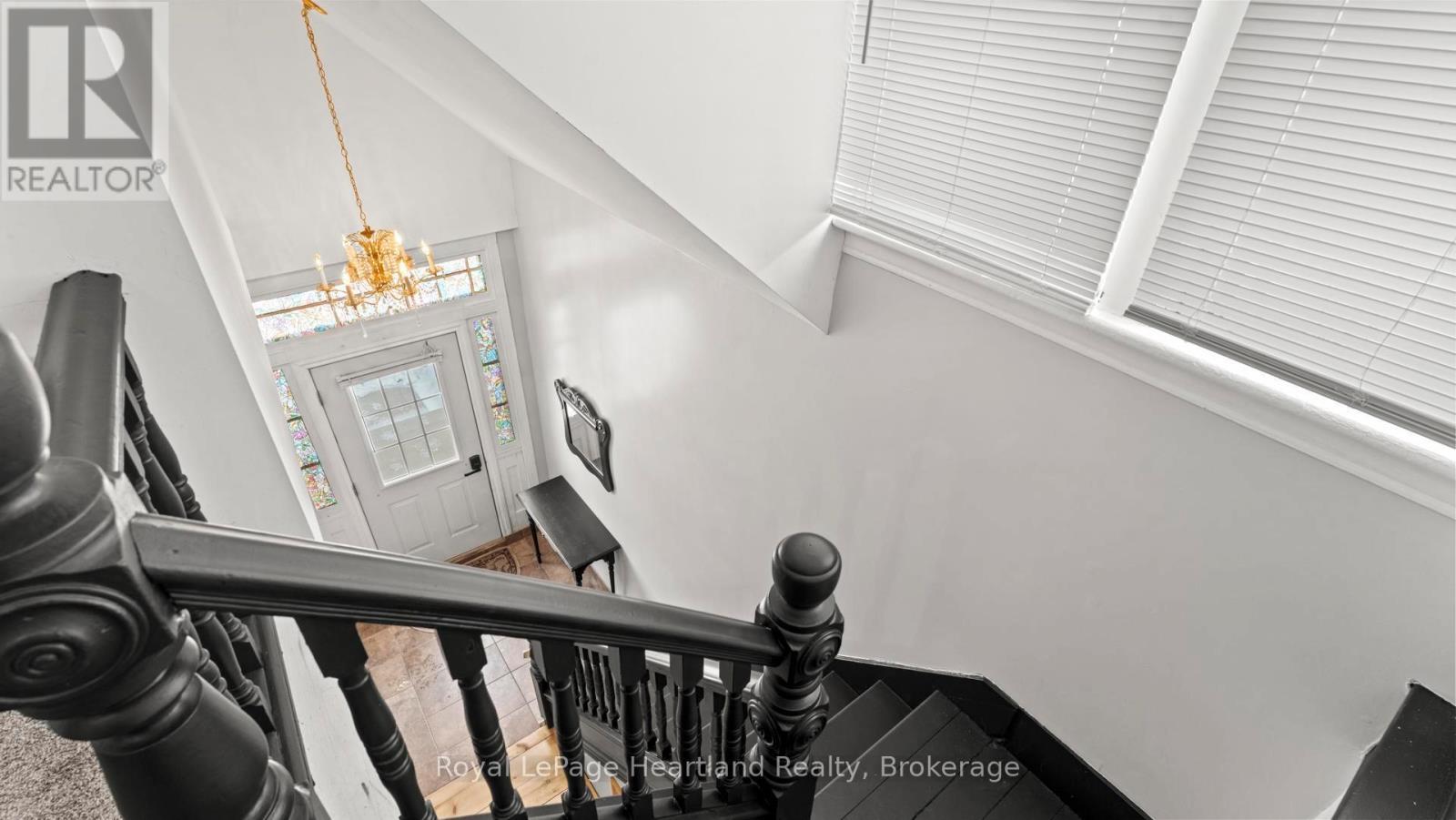 162 Wellington Street S, Goderich (Goderich (Town)), ON - Indoor