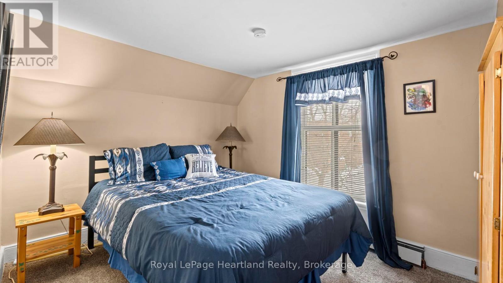 162 Wellington Street S, Goderich (Goderich (Town)), ON - Indoor Photo Showing Bedroom