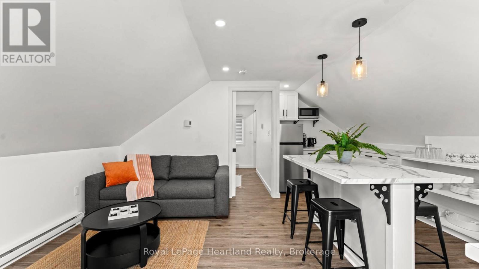 162 Wellington Street S, Goderich (Goderich (Town)), ON - Indoor