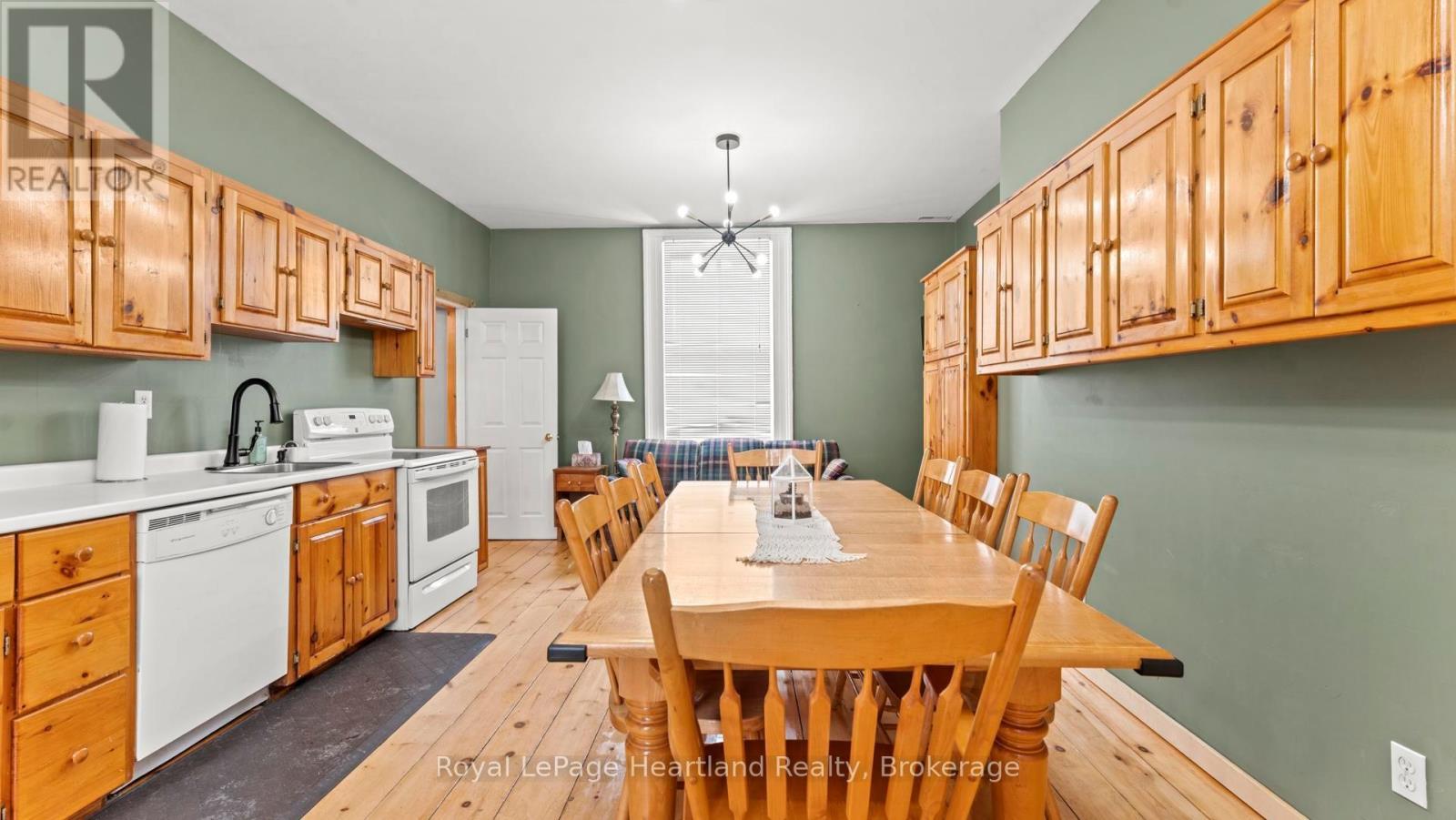 162 Wellington Street S, Goderich (Goderich (Town)), ON - Indoor