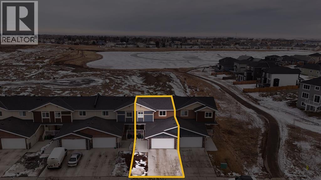 1222 Westmount Drive, Strathmore, AB - Outdoor