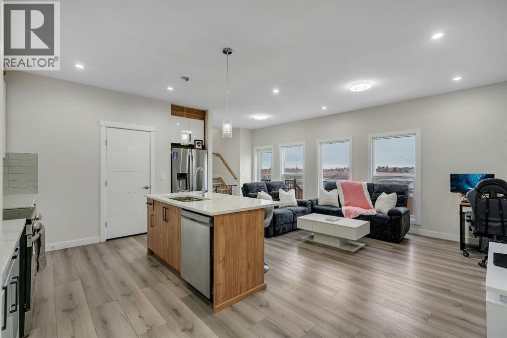 1222 Westmount Drive, Strathmore, AB - Indoor Photo Showing Other Room