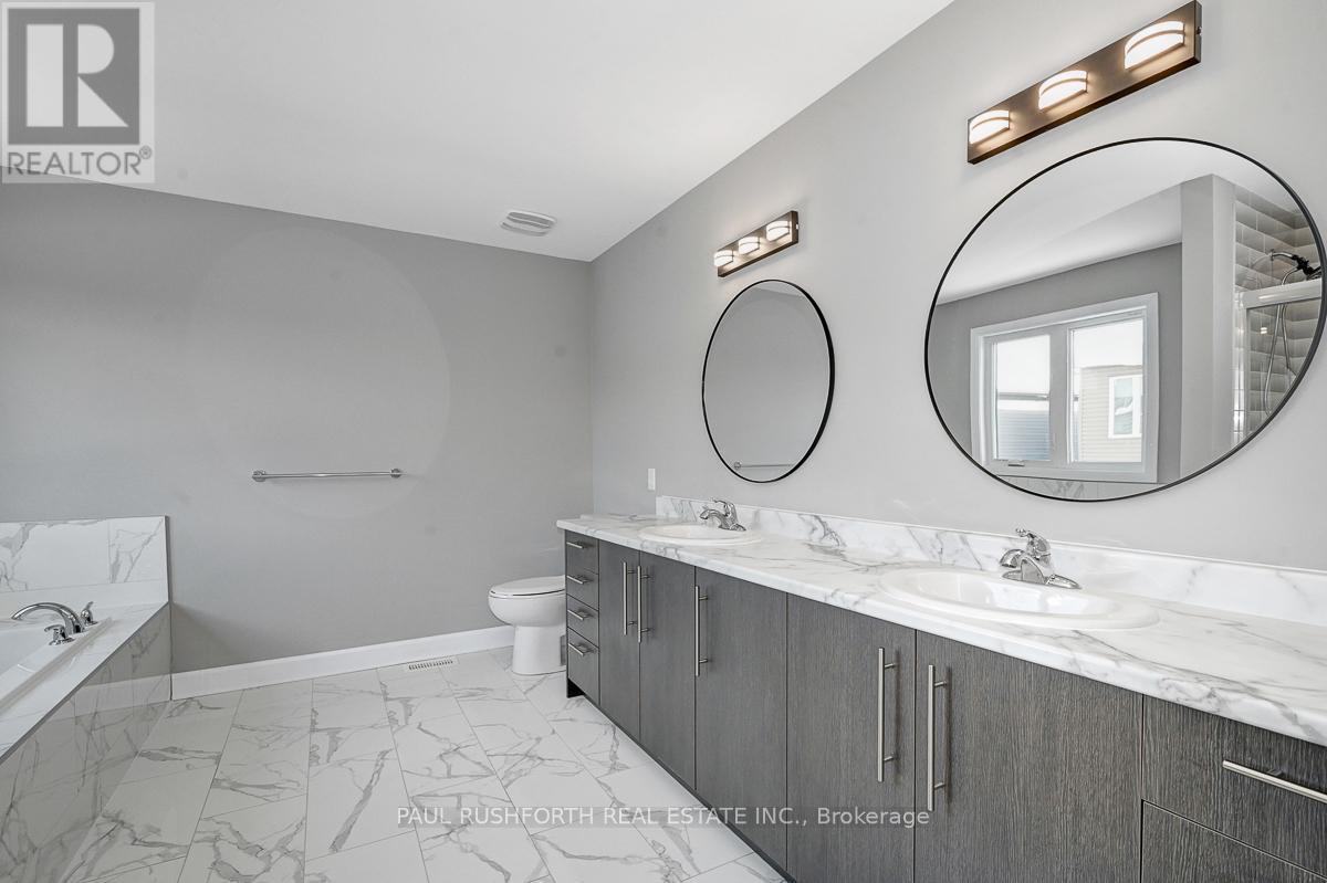 5 Piece Ensuite - 147 Aquarium Avenue, Ottawa, ON - Indoor Photo Showing Bathroom