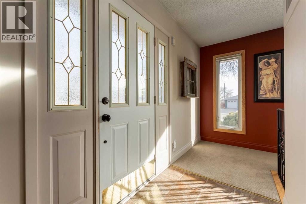 55 Heston Street Nw, Calgary, AB - Indoor Photo Showing Other Room