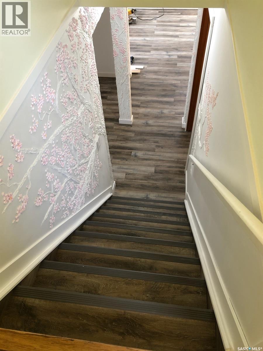 531 Scott Street, Weyburn, SK - Indoor Photo Showing Other Room