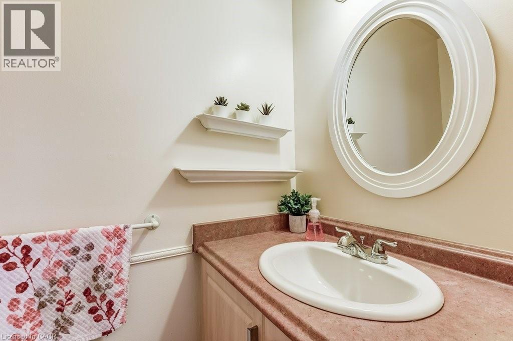 2779 Andorra Circle, Mississauga, ON - Indoor Photo Showing Bathroom