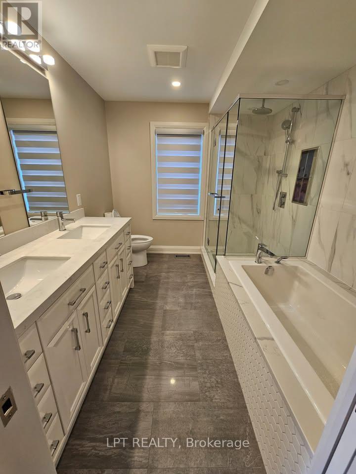 443 Dawson Avenue, Ottawa, ON - Indoor Photo Showing Bathroom