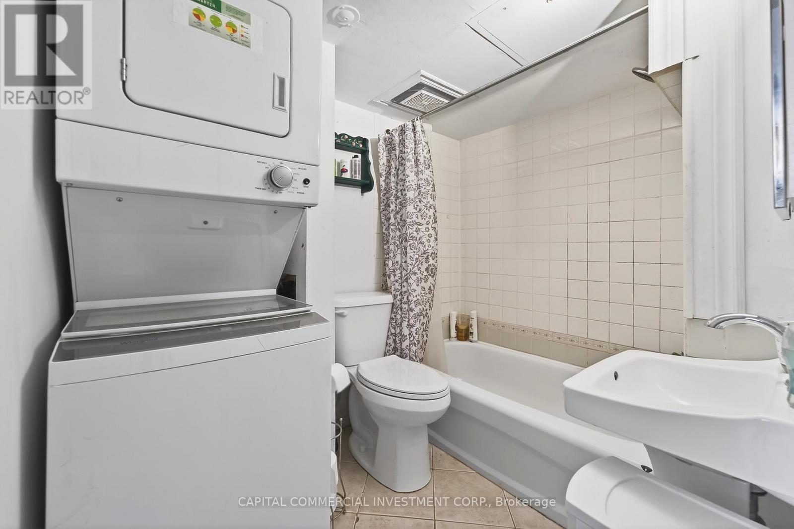 220 Compton Avenue, Ottawa, ON - Indoor