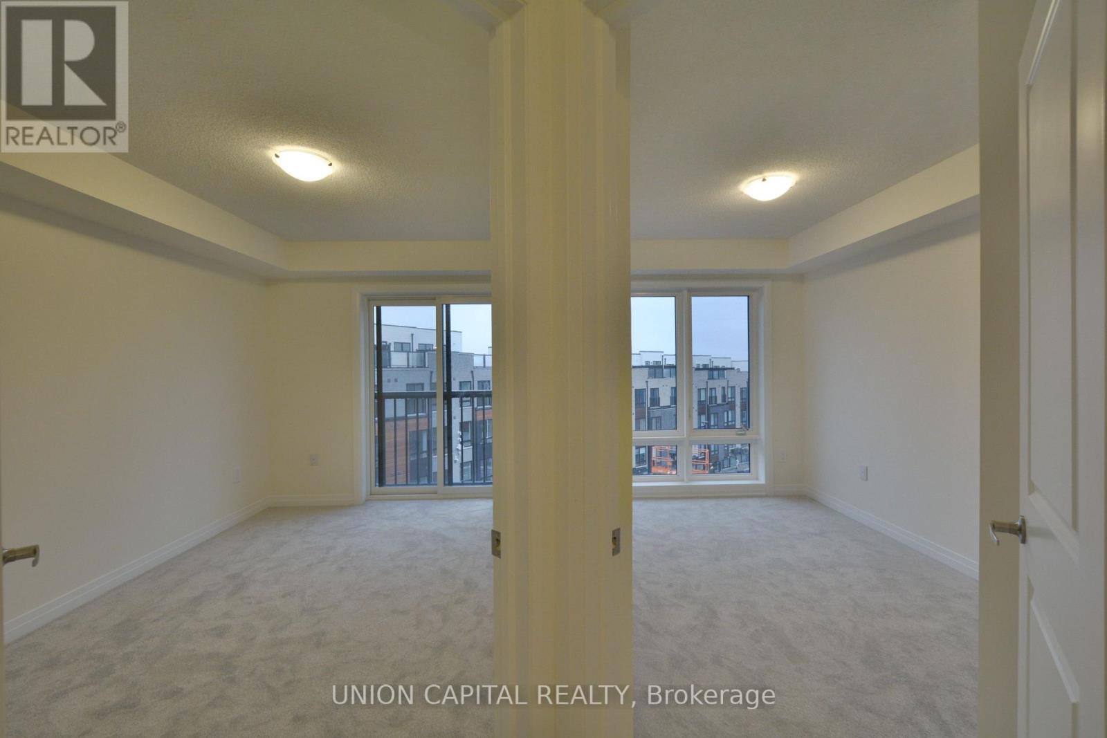 16 - 10 Liben Way, Toronto, ON - Indoor Photo Showing Other Room