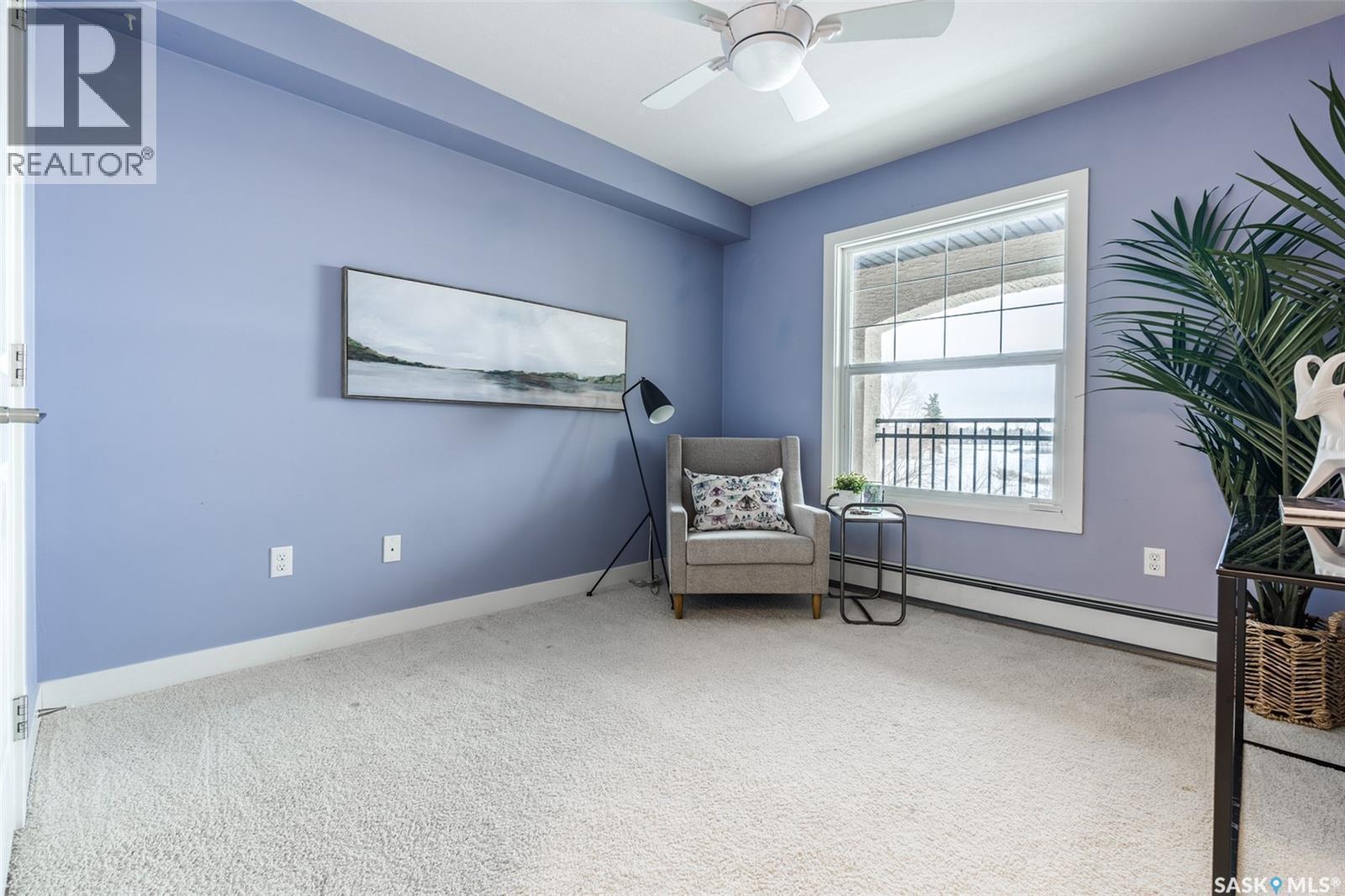 304B 415 Hunter Road, Saskatoon, SK - Indoor Photo Showing Bedroom