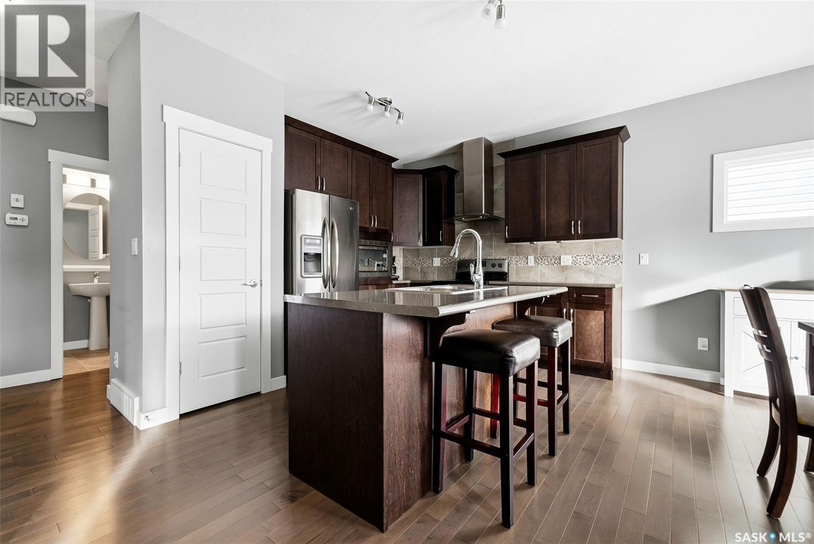 2813 Elgaard Drive, Regina, SK - Indoor Photo Showing Kitchen With Upgraded Kitchen
