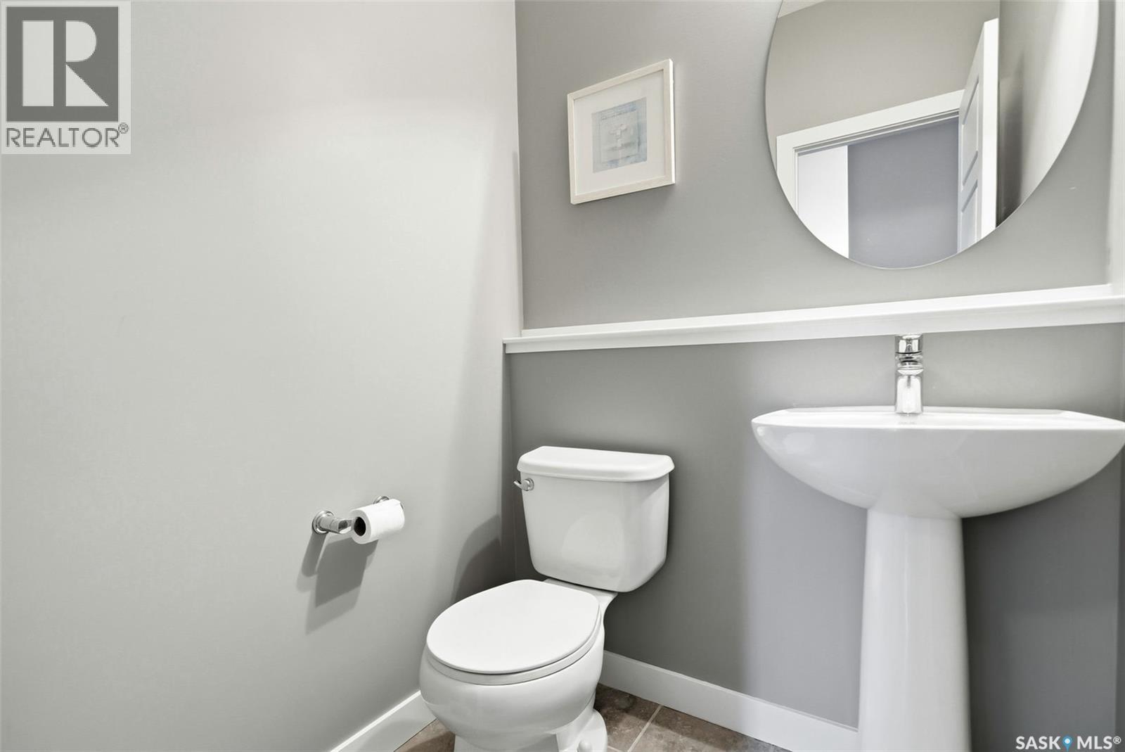 2813 Elgaard Drive, Regina, SK - Indoor Photo Showing Bathroom