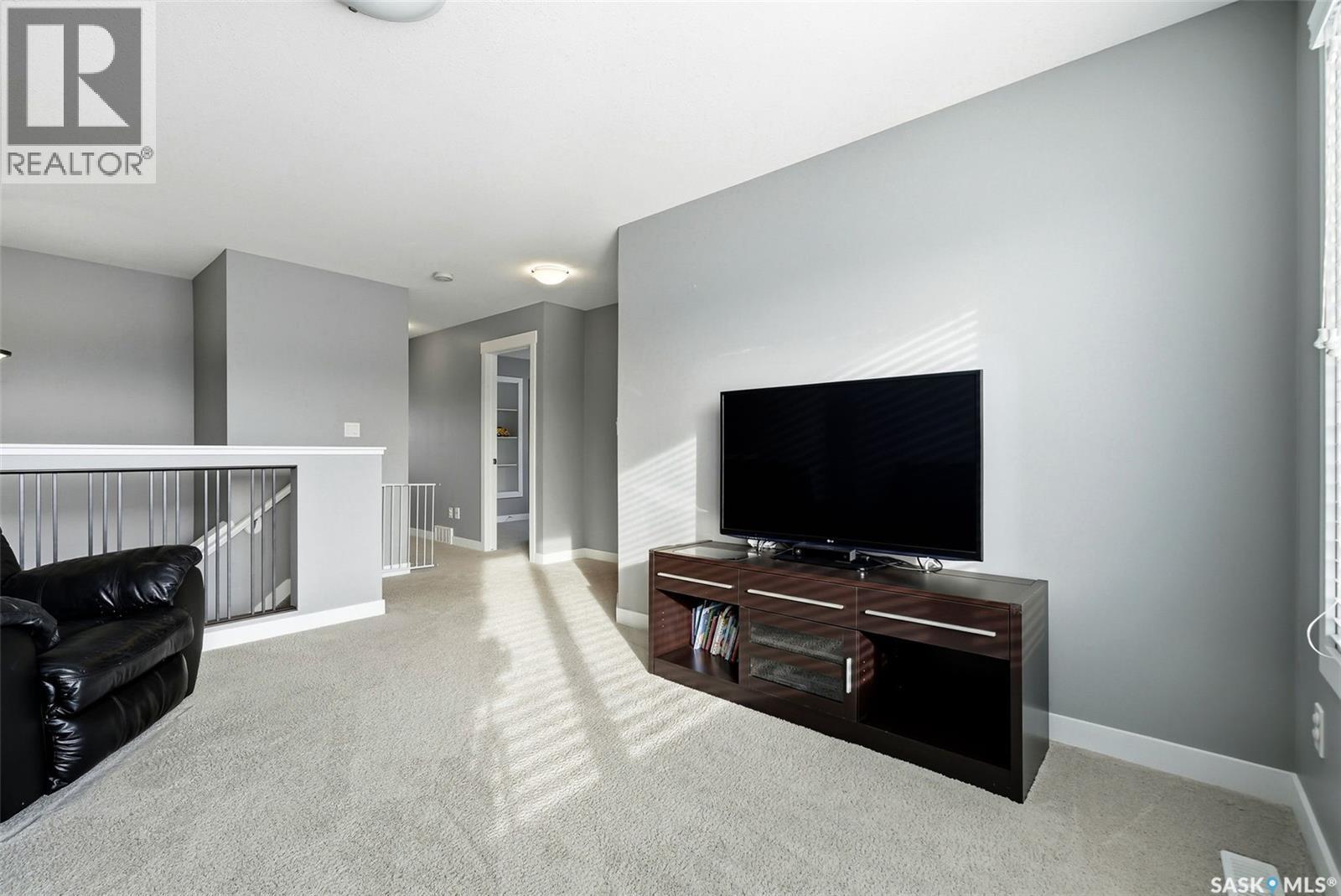 2813 Elgaard Drive, Regina, SK - Indoor