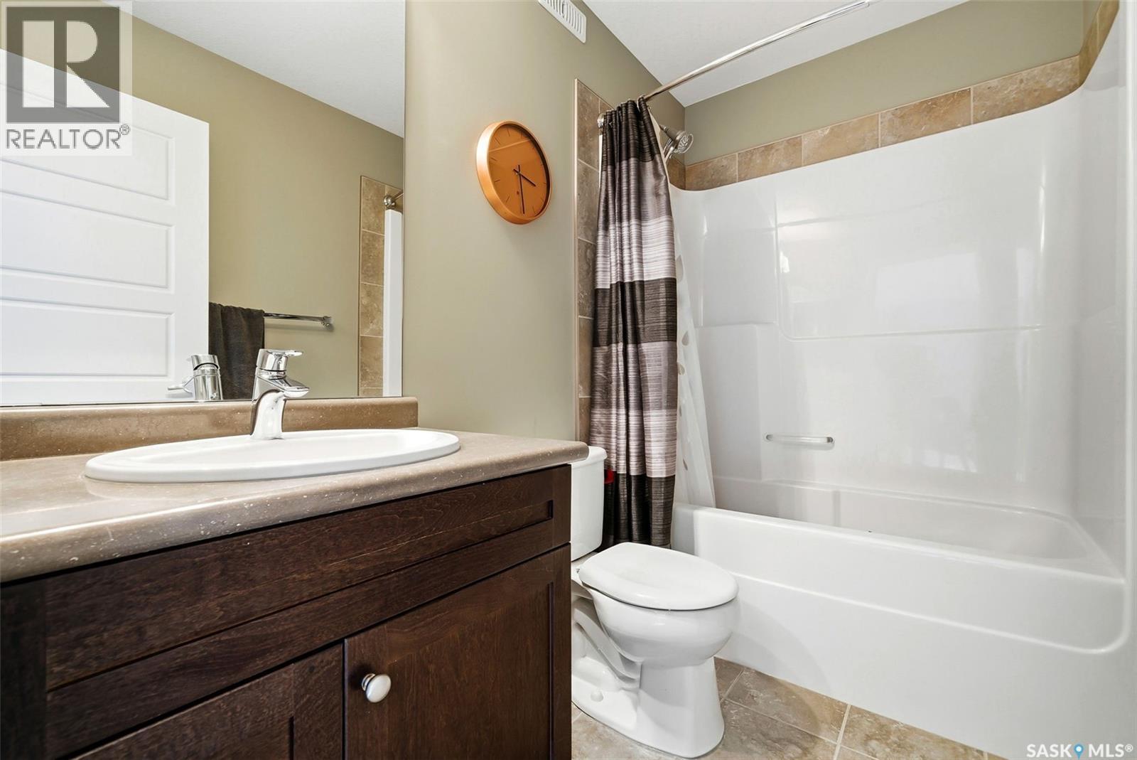 2813 Elgaard Drive, Regina, SK - Indoor Photo Showing Bathroom