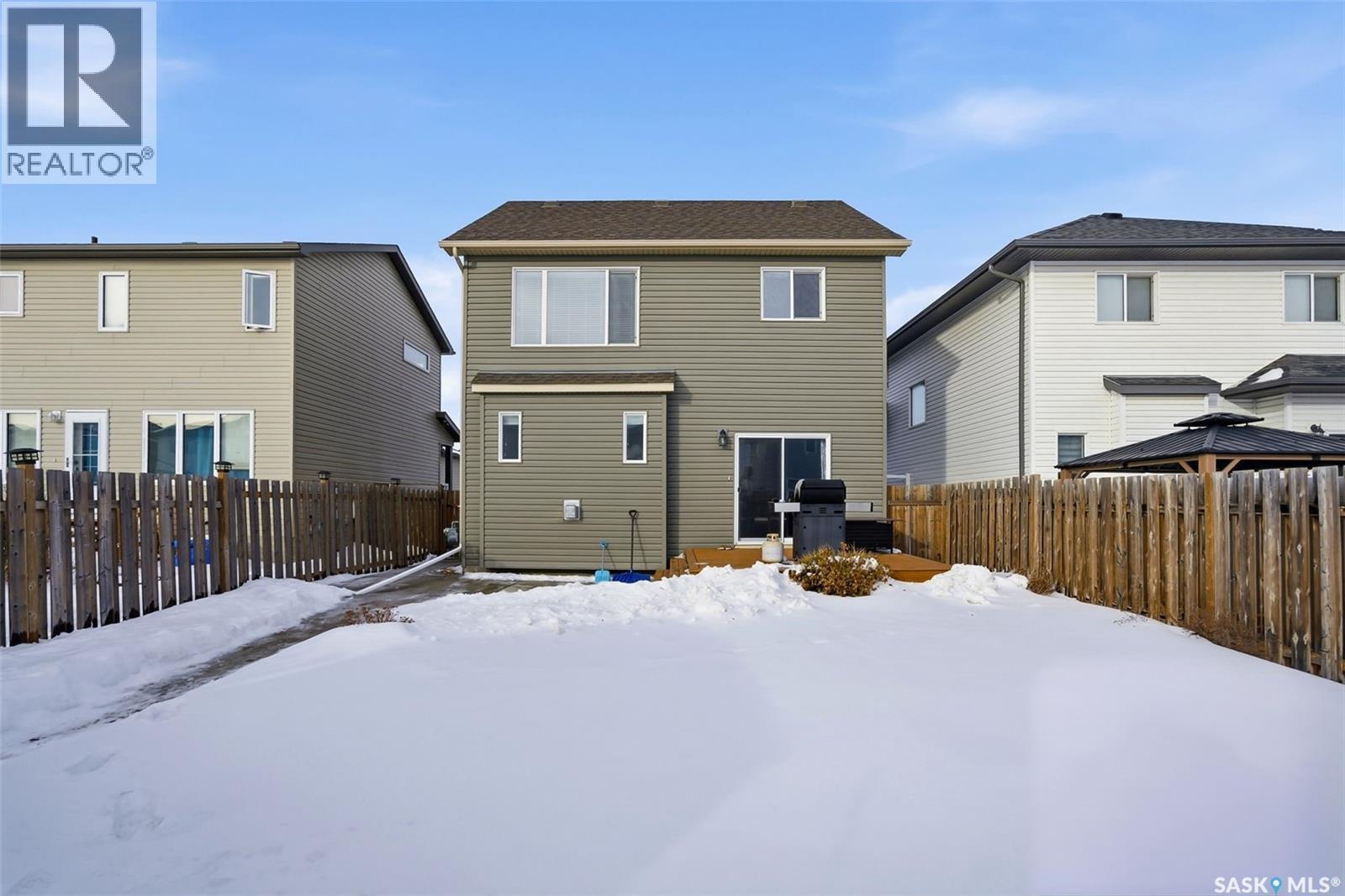 2813 Elgaard Drive, Regina, SK - Outdoor With Exterior