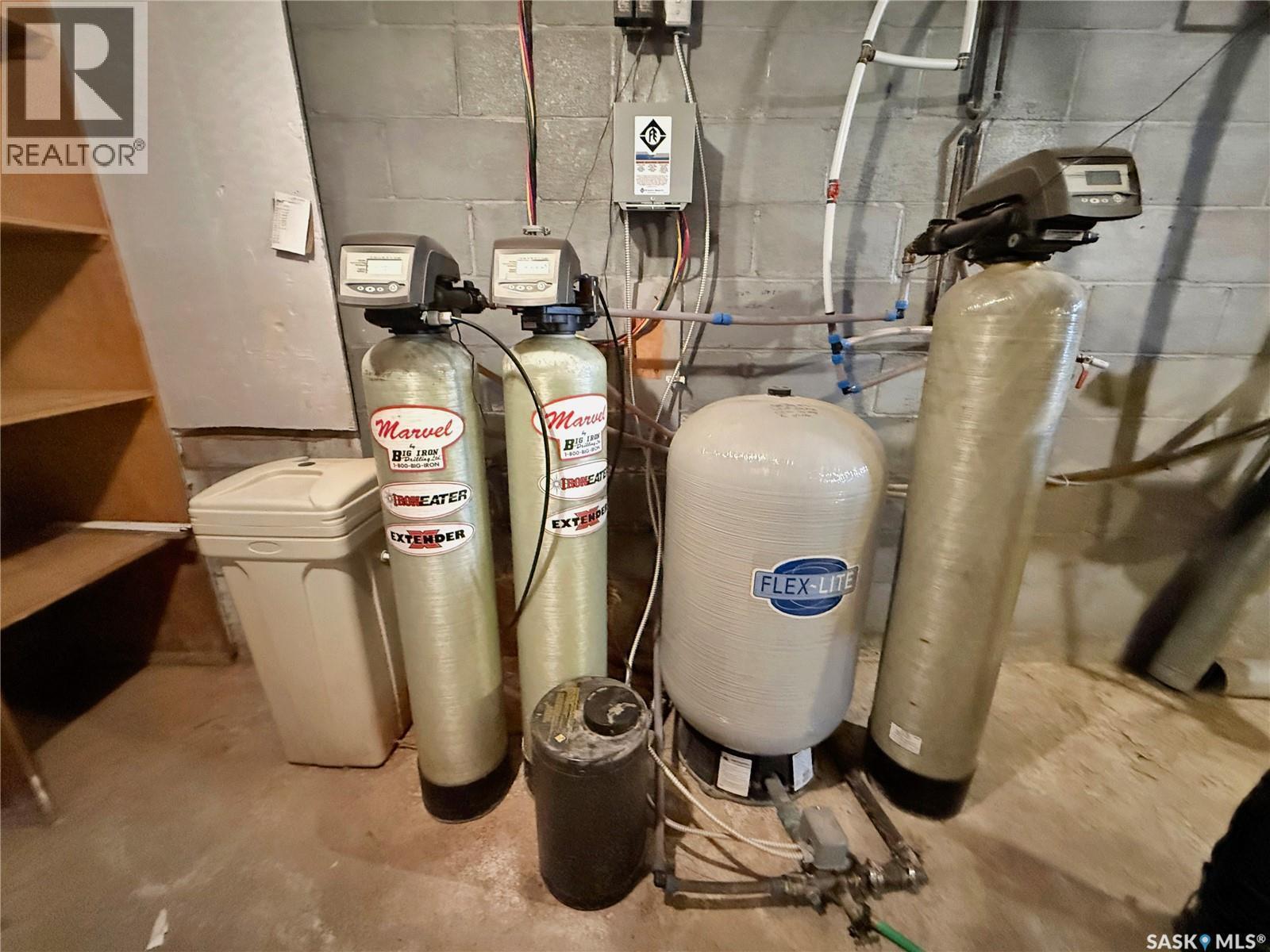 Moose Bay Rd Acreage, Grayson Rm No. 184, SK - Indoor Photo Showing Basement