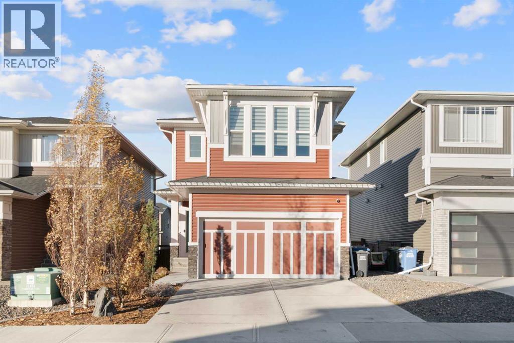 96 Emberside Glen, Cochrane, AB - Outdoor