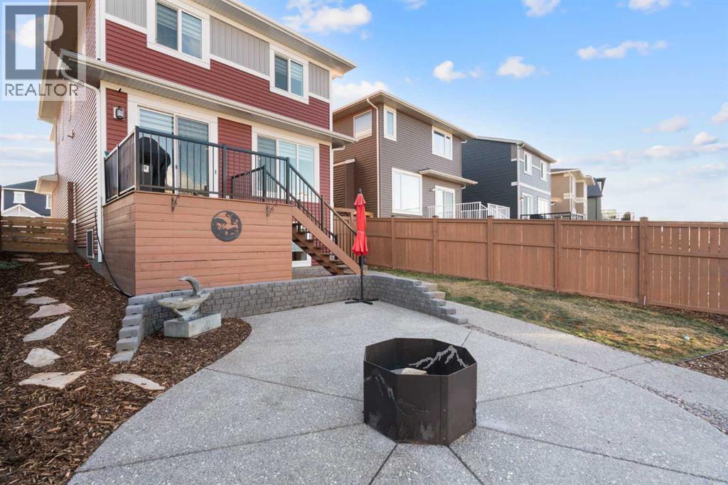 96 Emberside Glen, Cochrane, AB - Outdoor With Exterior