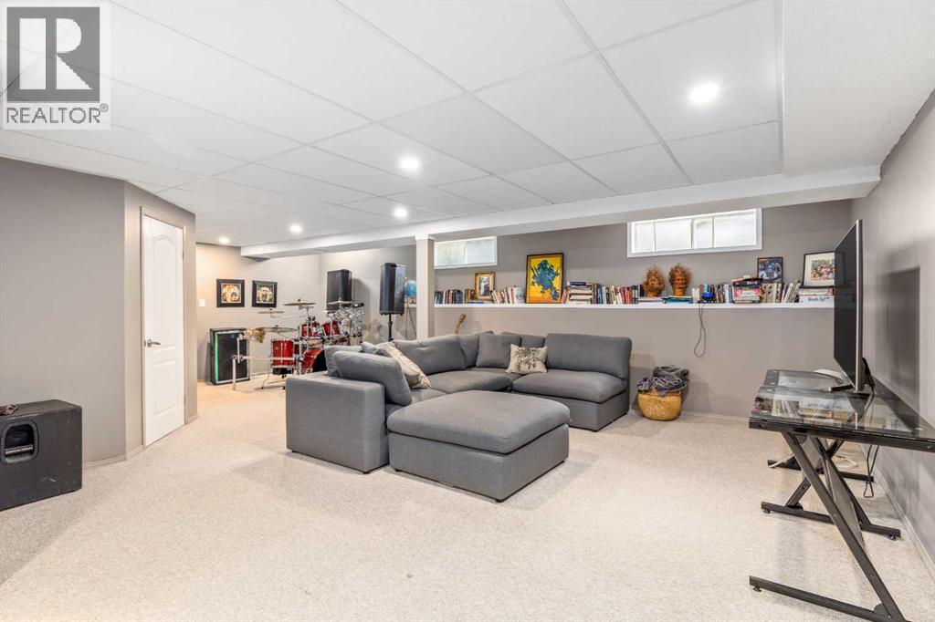 1414 Shawnee Drive, Calgary, AB