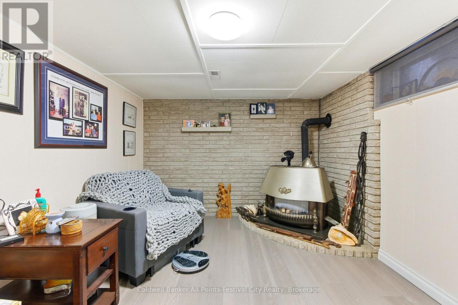 202 Bennett Street W, Goderich (Goderich (Town)), ON - Indoor Photo Showing Other Room