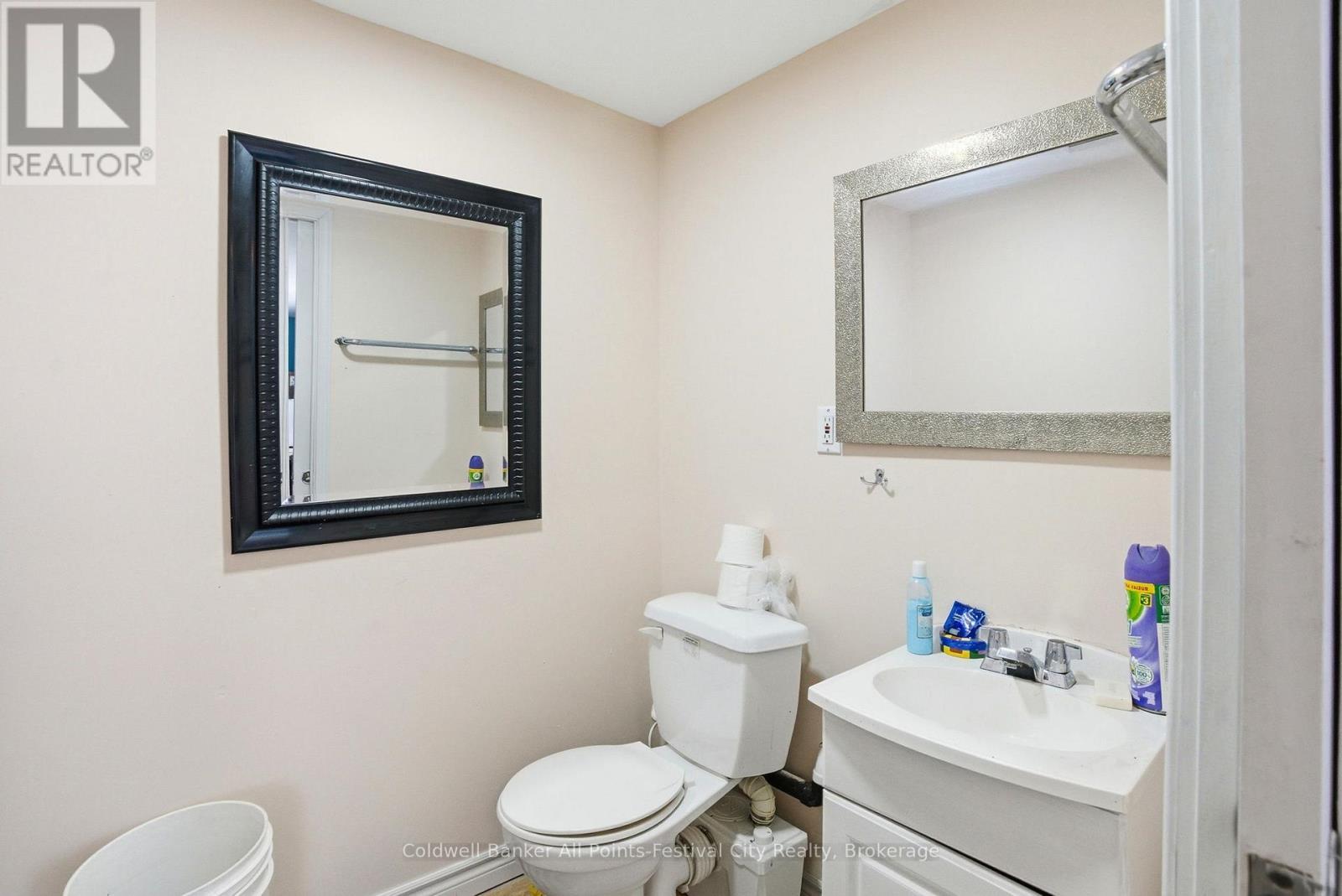202 Bennett Street W, Goderich (Goderich (Town)), ON - Indoor Photo Showing Bathroom