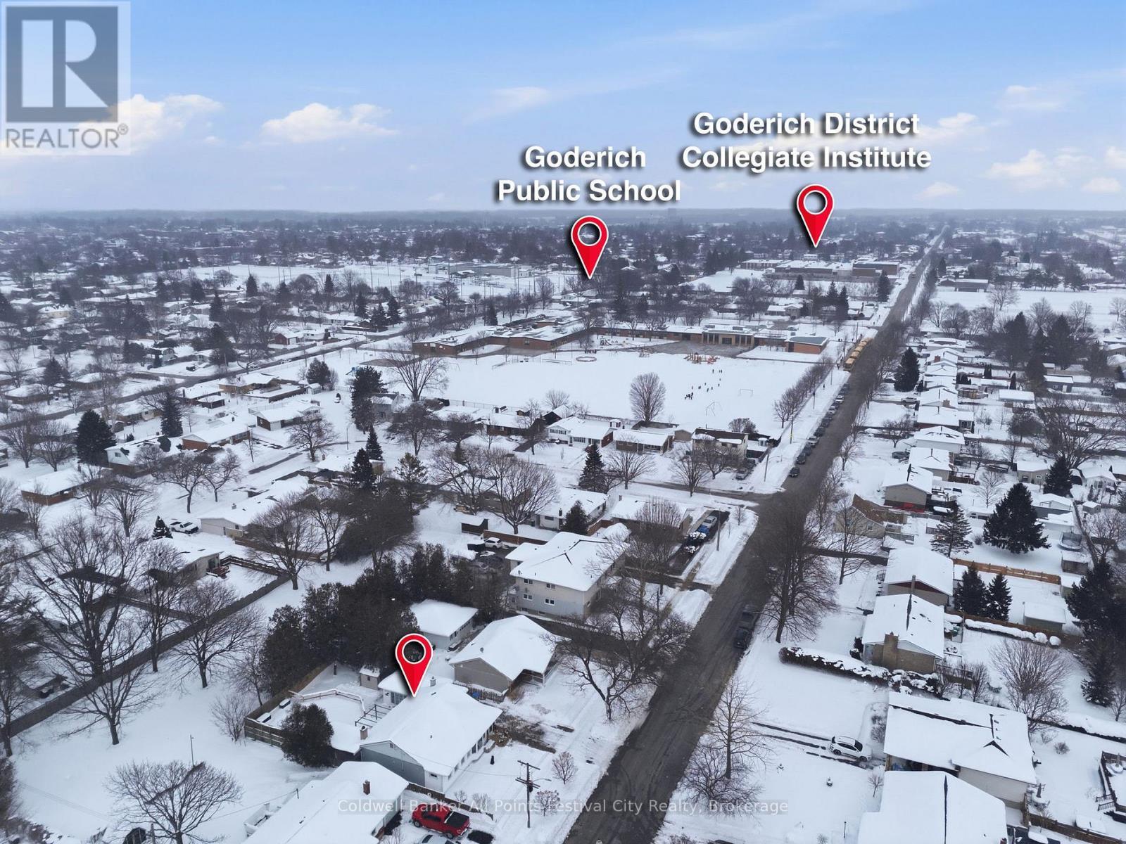 202 Bennett Street W, Goderich (Goderich (Town)), ON - Outdoor With View