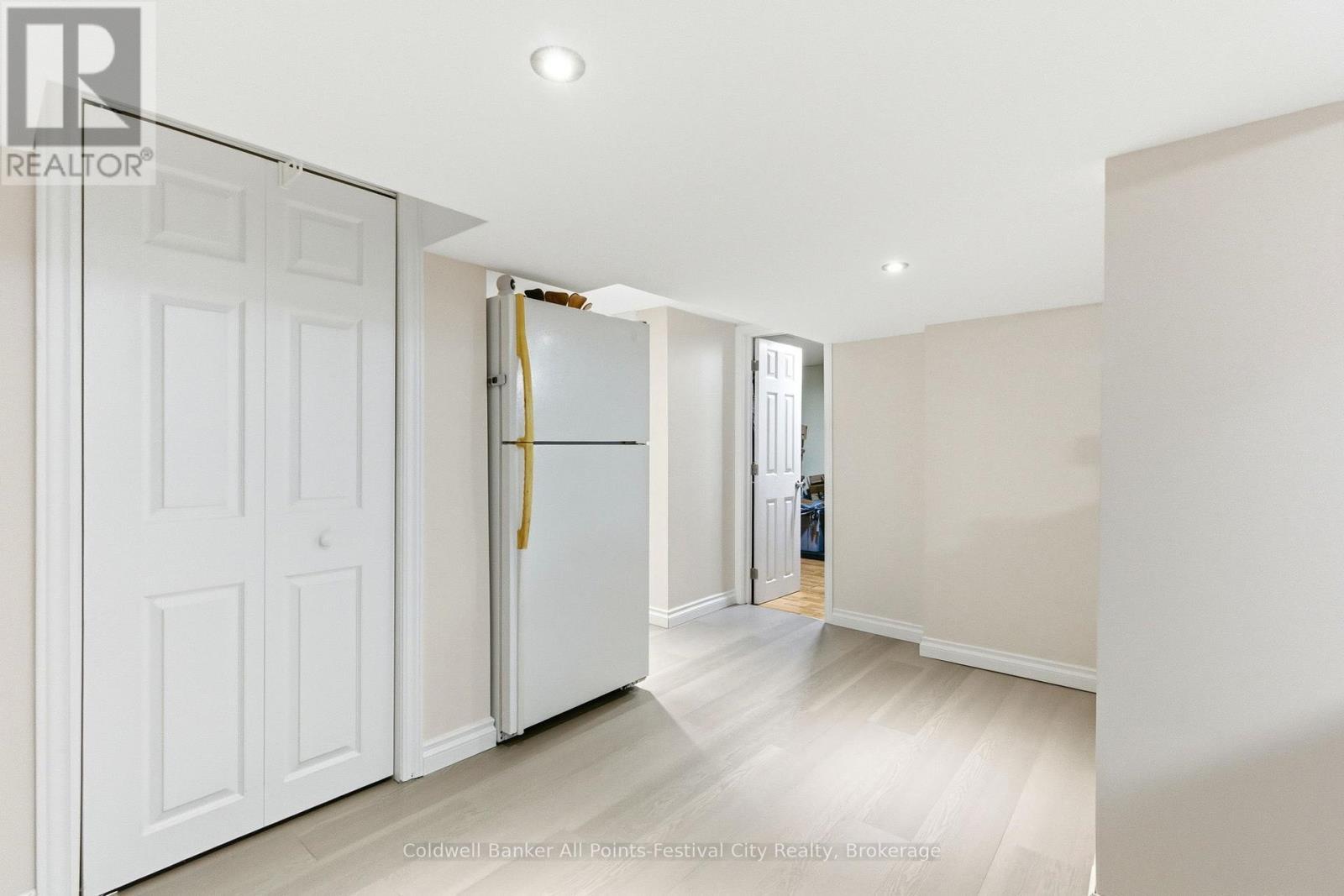 202 Bennett Street W, Goderich (Goderich (Town)), ON - Indoor Photo Showing Other Room