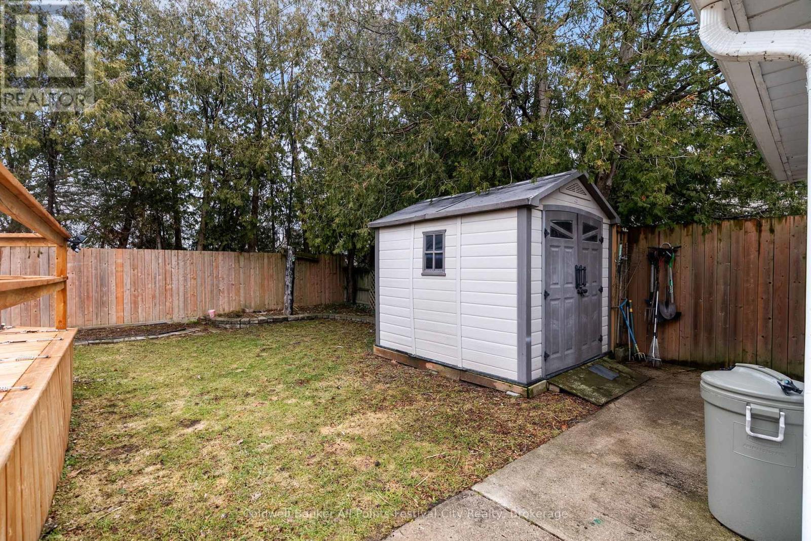 202 Bennett Street W, Goderich (Goderich (Town)), ON - Outdoor