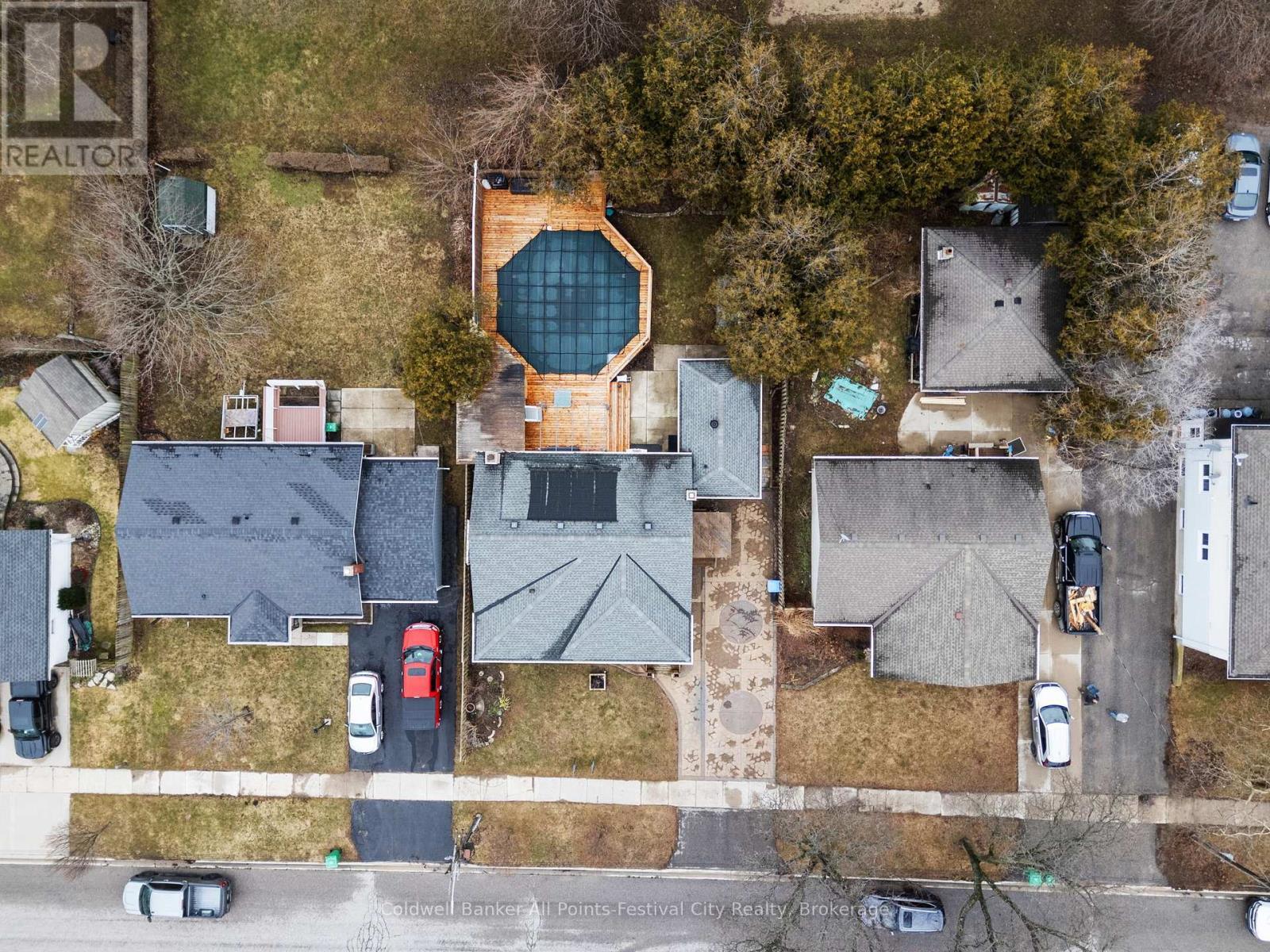 202 Bennett Street W, Goderich (Goderich (Town)), ON - Outdoor