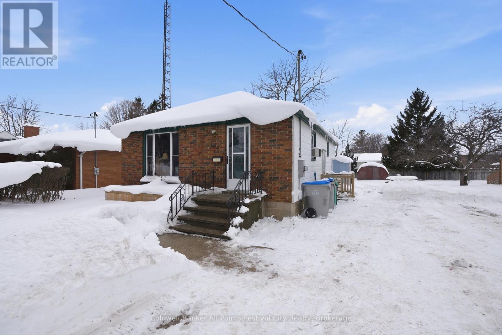 136 Elizabeth Street, Goderich (Goderich (Town)), ON - Outdoor