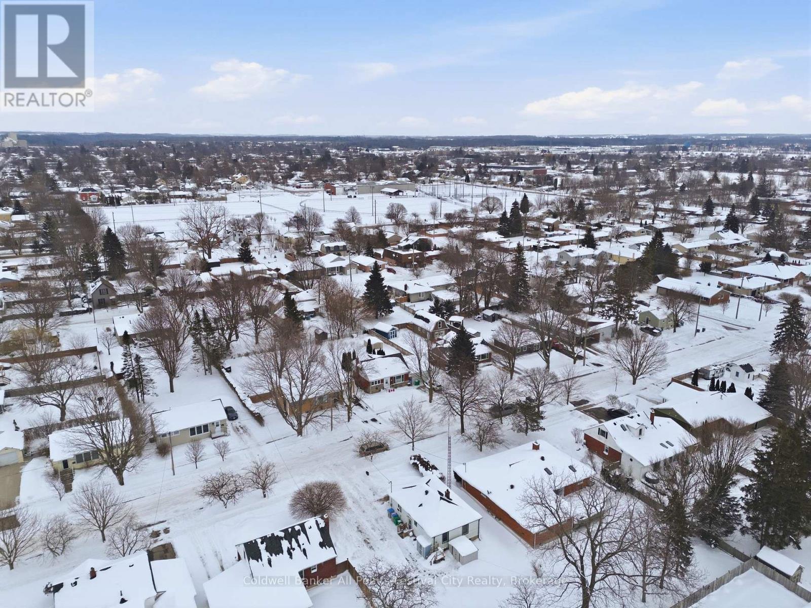 136 Elizabeth Street, Goderich (Goderich (Town)), ON - Outdoor With View