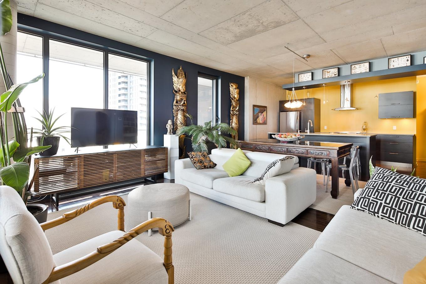 Salon - 431-111 Ch. De La Pointe-Nord, Montréal (Verdun/Île-Des-Soeurs), QC - Indoor Photo Showing Living Room