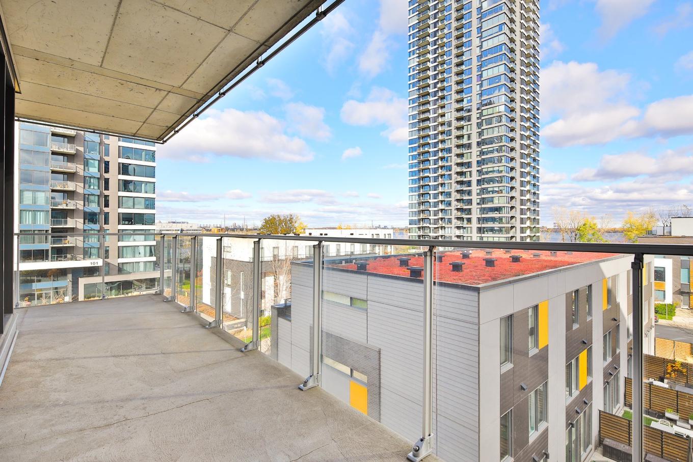 Balcon - 431-111 Ch. De La Pointe-Nord, Montréal (Verdun/Île-Des-Soeurs), QC - Outdoor With Balcony