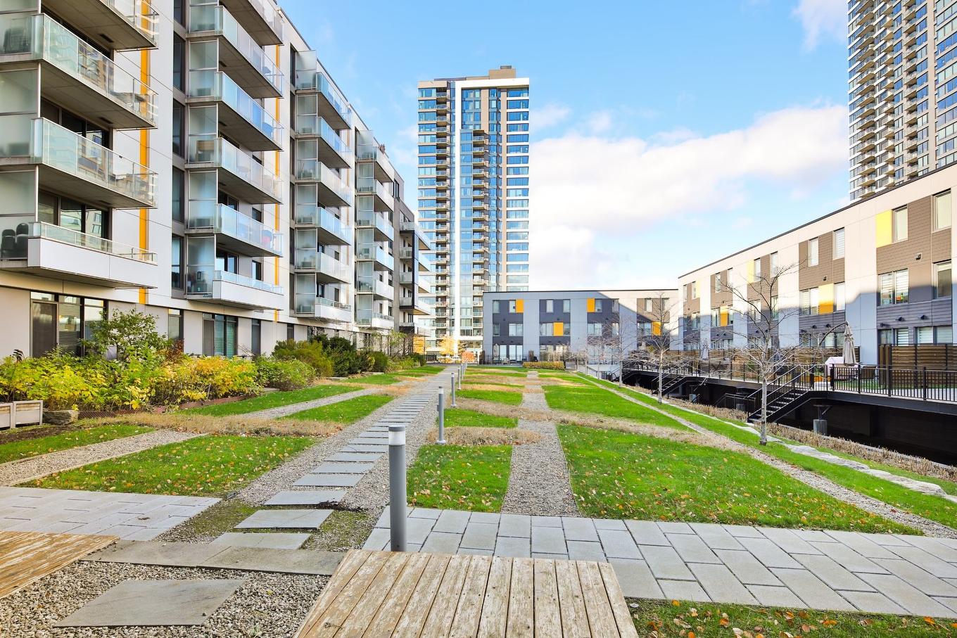 Cour - 431-111 Ch. De La Pointe-Nord, Montréal (Verdun/Île-Des-Soeurs), QC - Outdoor With Balcony