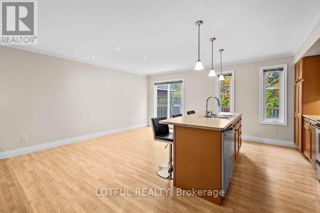 1008 Pinecrest Road, Ottawa, ON