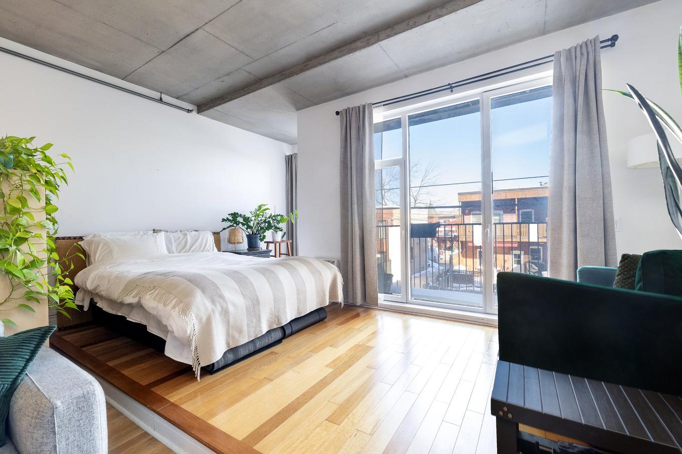 Chambre à coucher - 209-5255 Av. Du Parc, Montréal (Le Plateau-Mont-Royal), QC - Indoor Photo Showing Bedroom