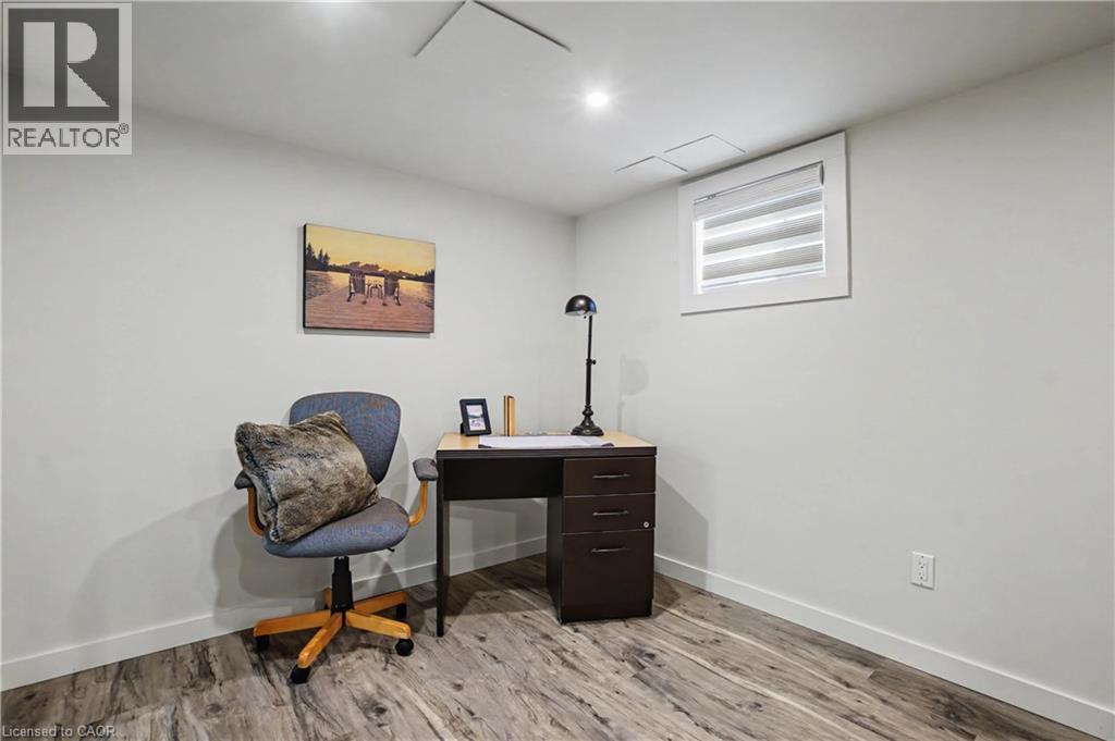 116 Waterloo Street, Waterloo, ON - Indoor