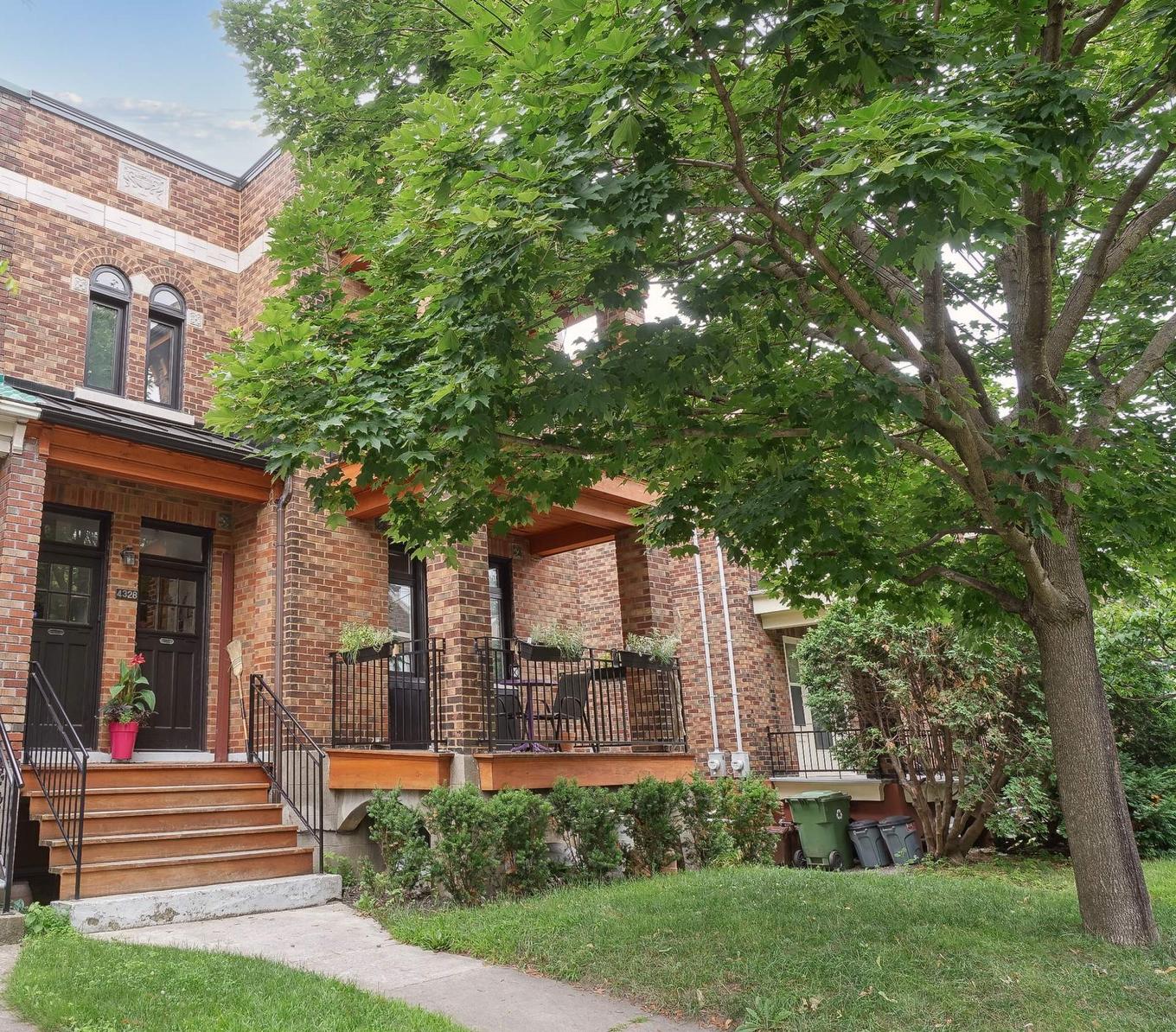 Façade - 4328 Av. Coolbrook, Montréal (Côte-Des-Neiges/Notre-Dame-De-Grâce), QC - Outdoor With Deck Patio Veranda