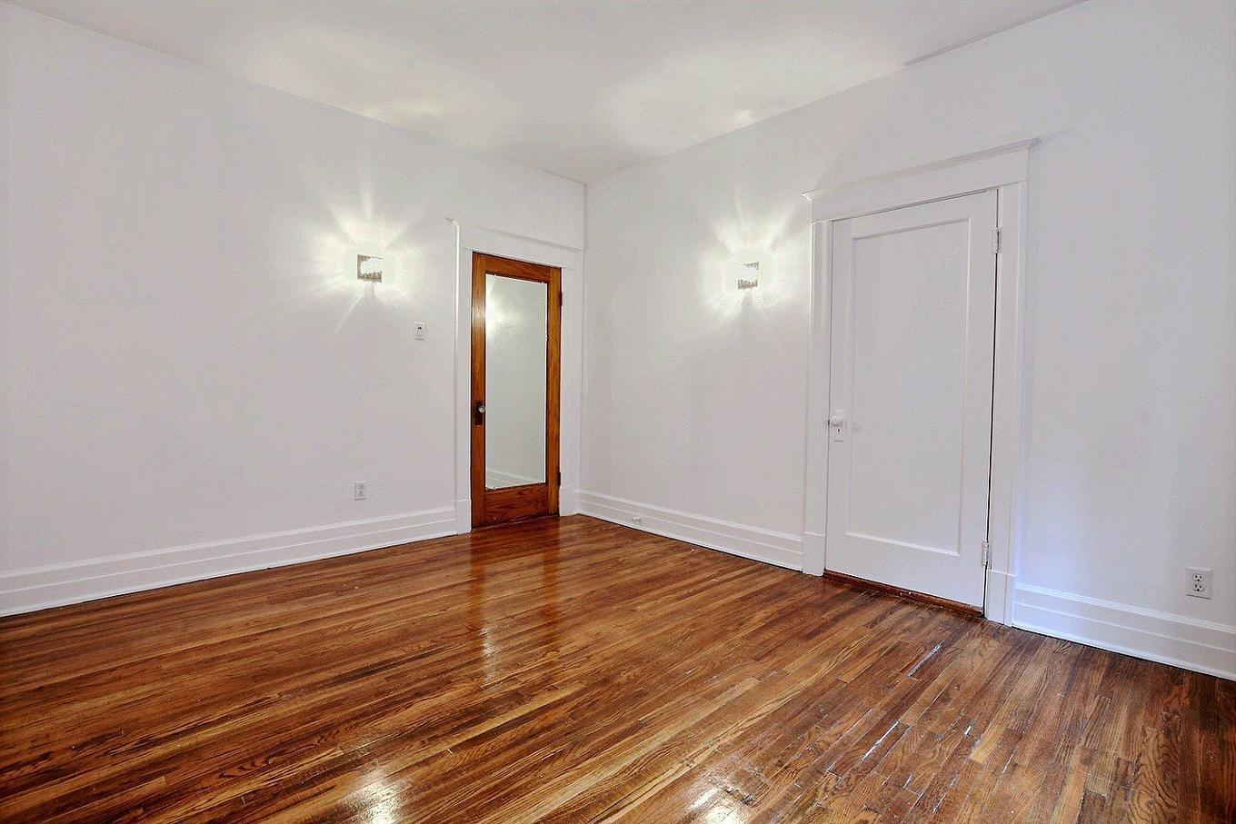 Chambre à coucher - 4328 Av. Coolbrook, Montréal (Côte-Des-Neiges/Notre-Dame-De-Grâce), QC - Indoor Photo Showing Other Room