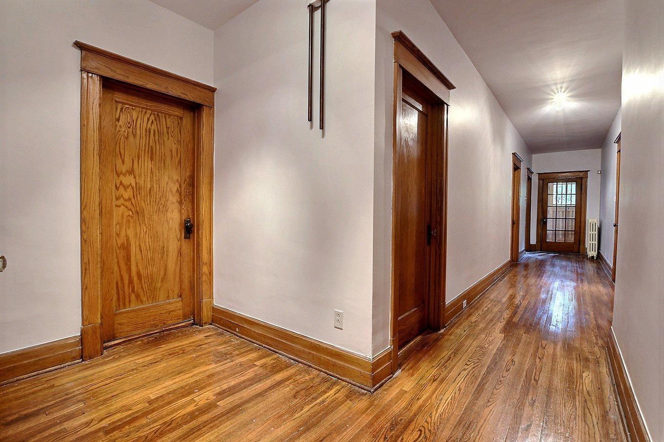 Corridor - 4328 Av. Coolbrook, Montréal (Côte-Des-Neiges/Notre-Dame-De-Grâce), QC - Indoor Photo Showing Other Room