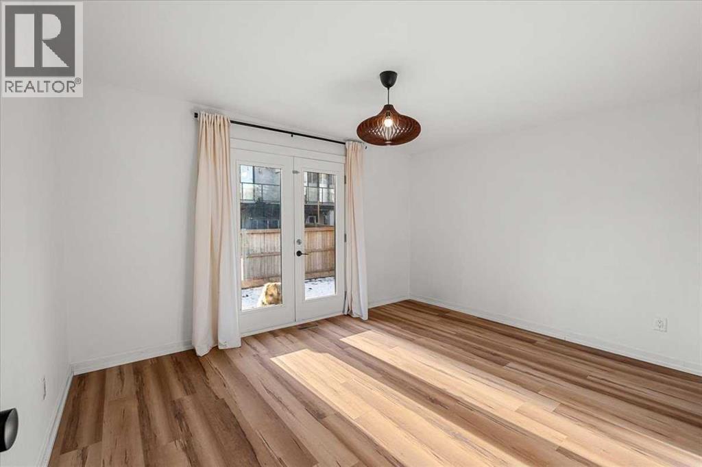 Main Floor - 2023 35 Avenue Sw, Calgary, AB - Indoor Photo Showing Other Room