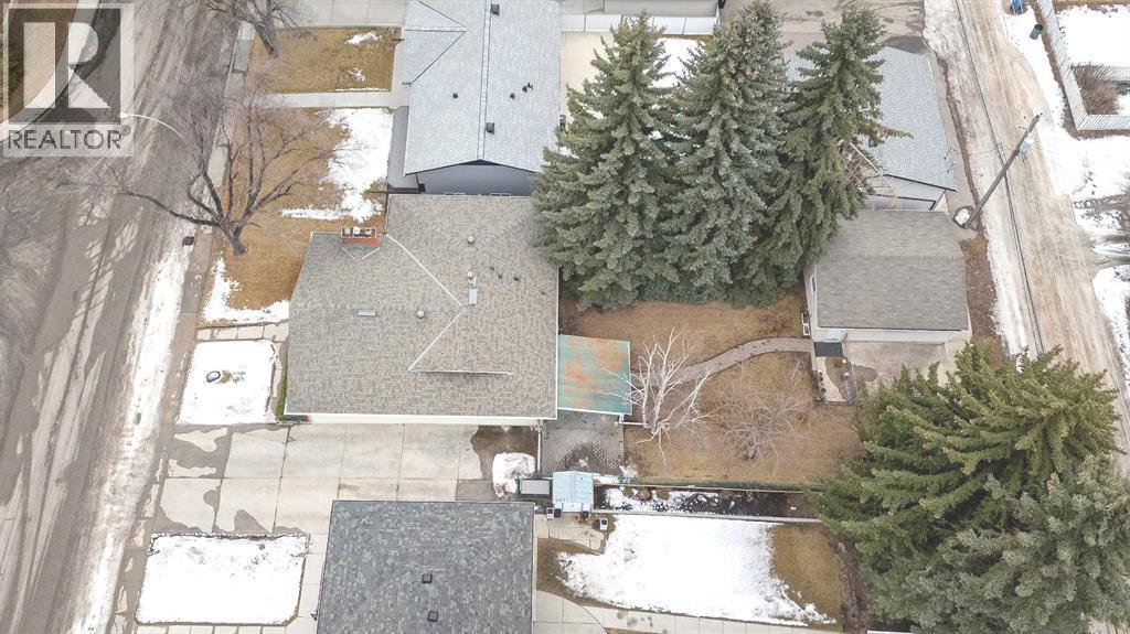 487 Arlington Drive Se, Calgary, AB - Outdoor