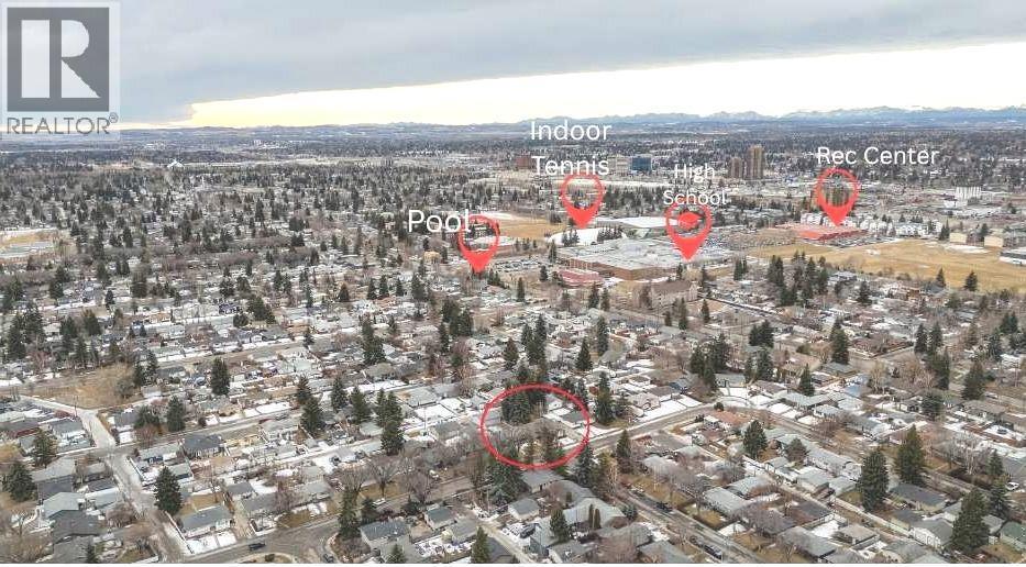 487 Arlington Drive Se, Calgary, AB - Outdoor With View