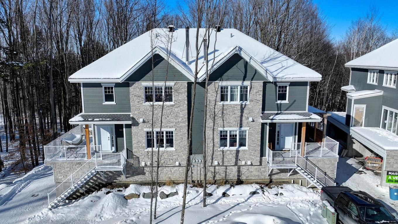 Façade - 102-141 Rue Du Cercle-Des-Cantons, Bromont, QC - Outdoor