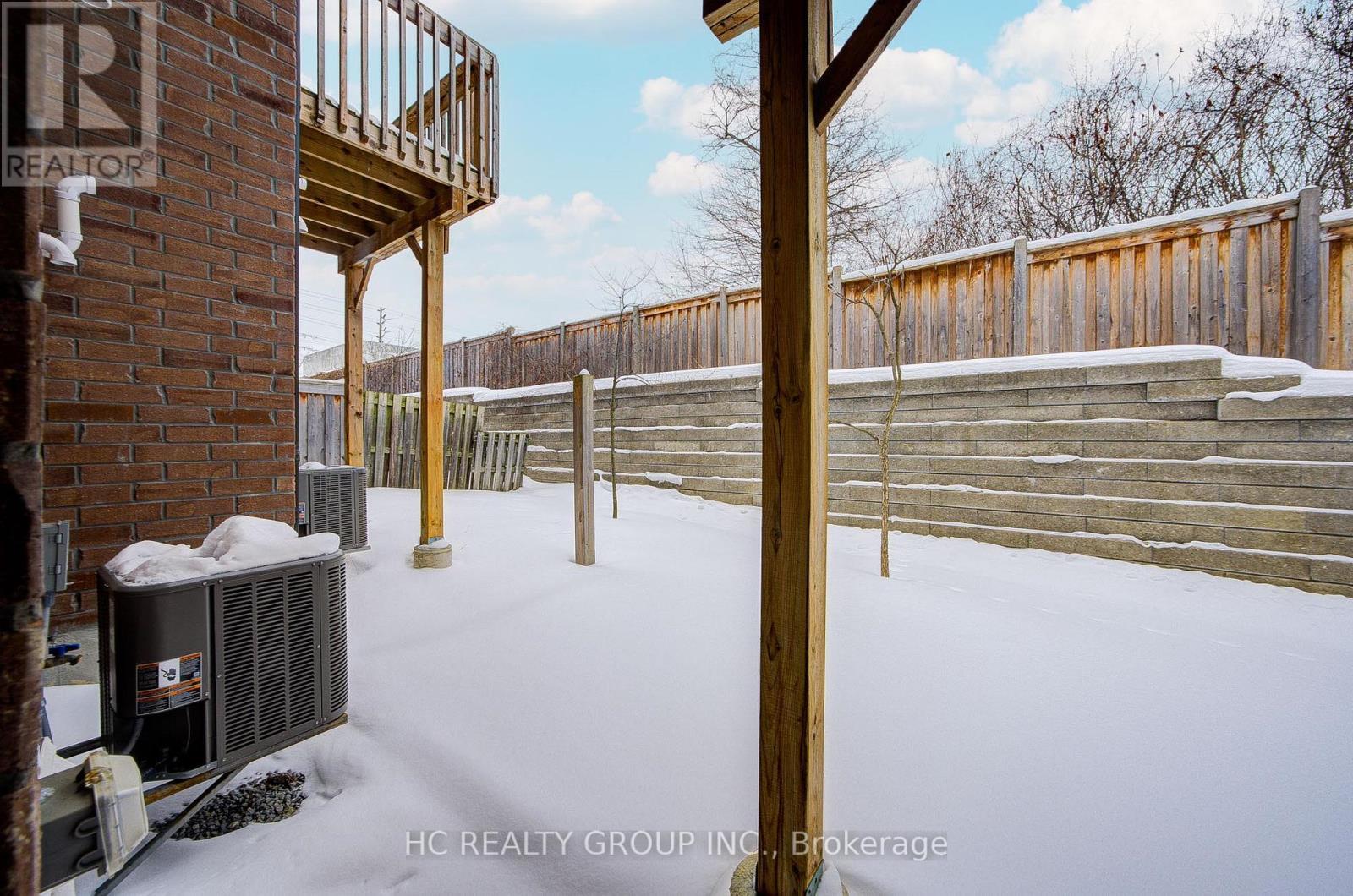 119 Gordon Circle, Newmarket, ON - Outdoor With Exterior